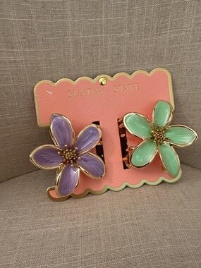 Sunday State Enameled Floral Hair Clips in Gold Set of 2